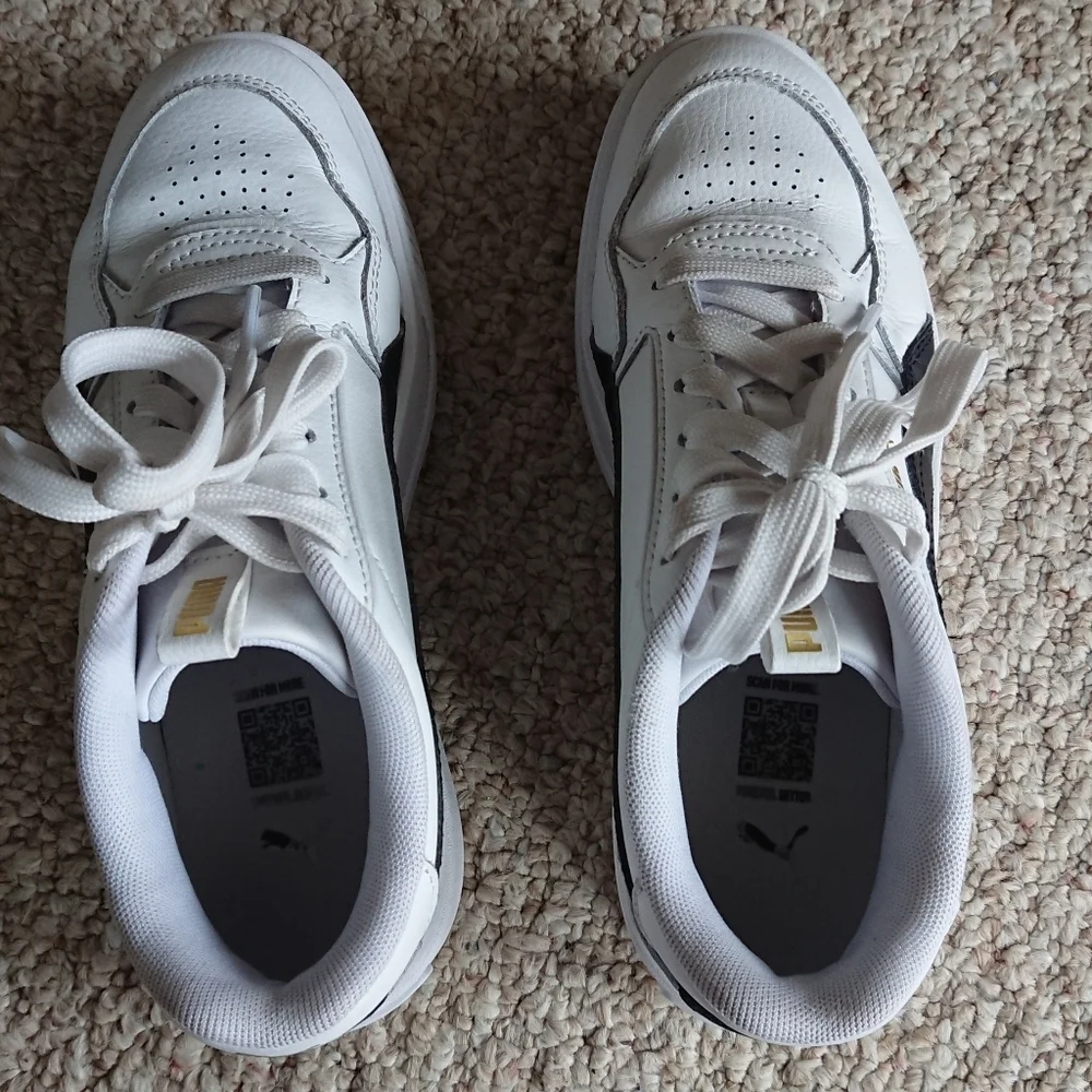 PUMA Karmen Rebelle Platform Sneaker size 7